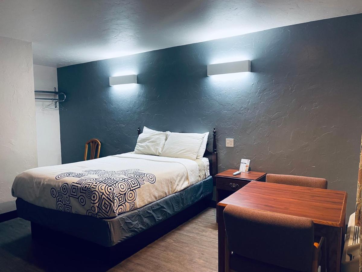 Century 21 Motel Las Cruces Eksteriør bilde